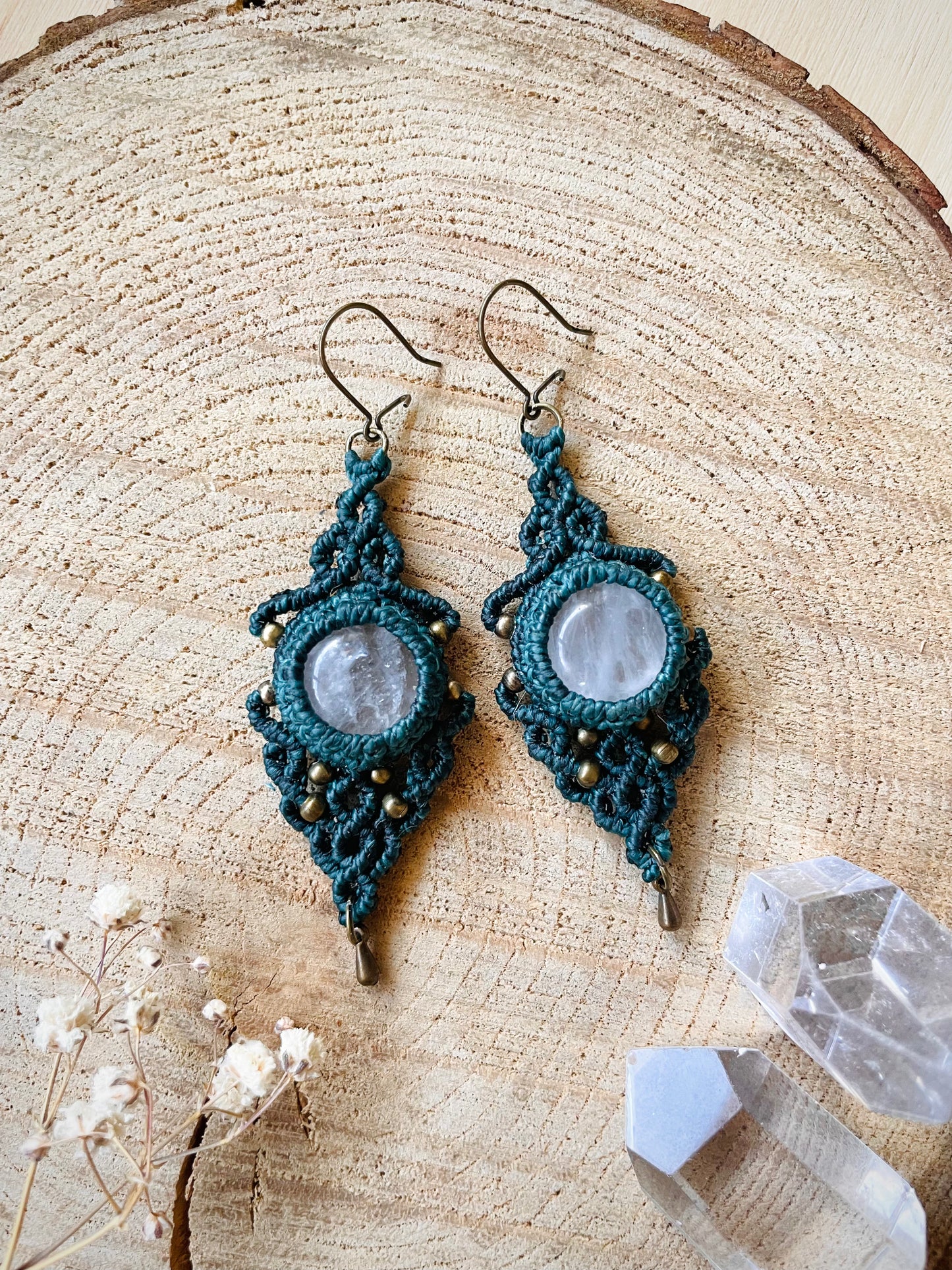 Pendientes de cuarzo transparente