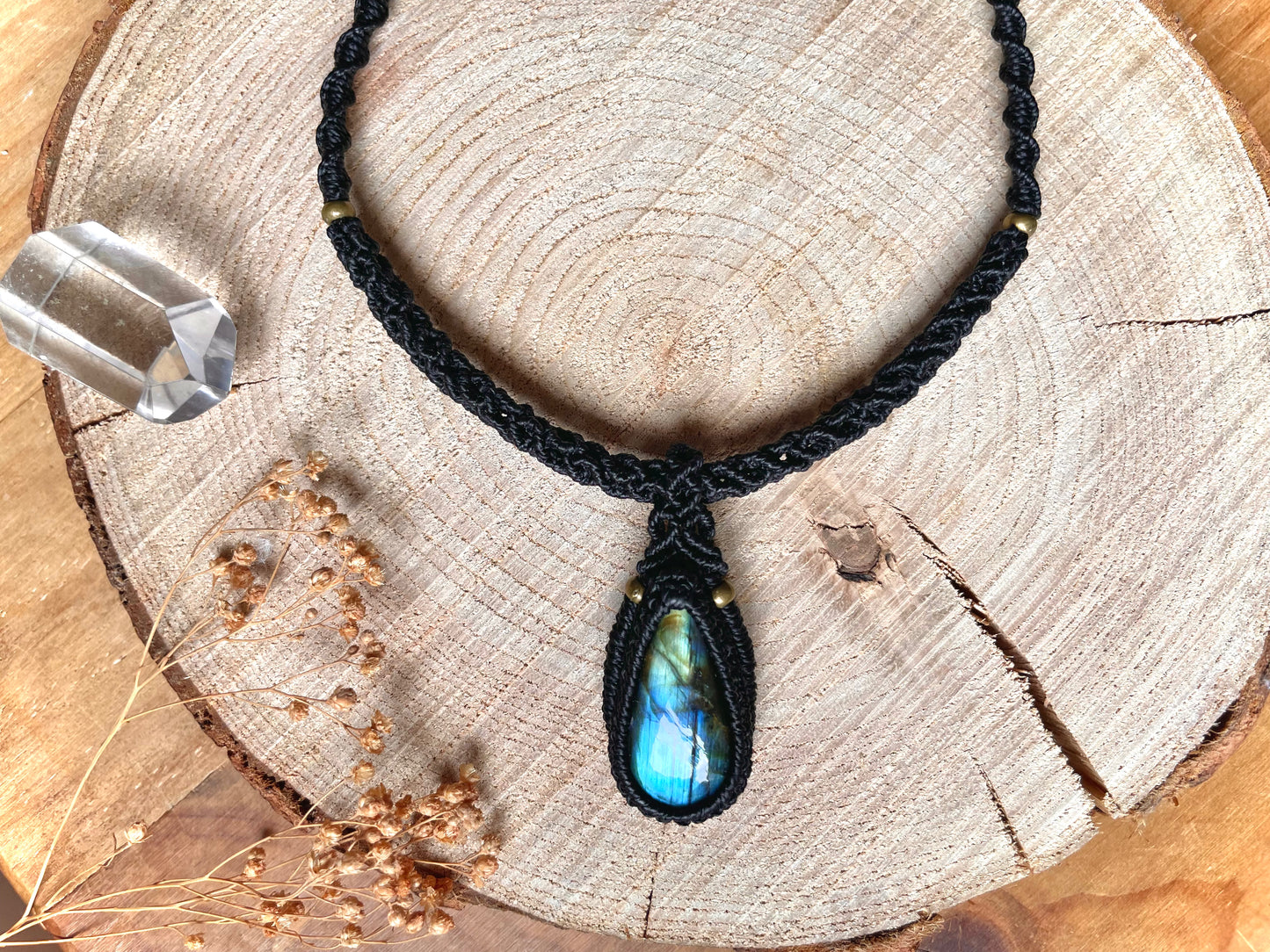 Collar de Labradorita