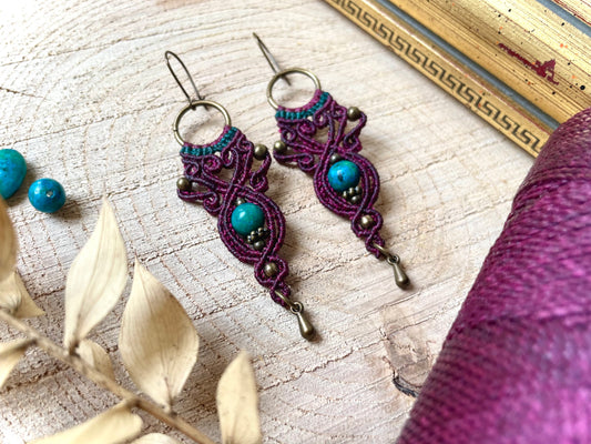 Pendientes morados con crisocola