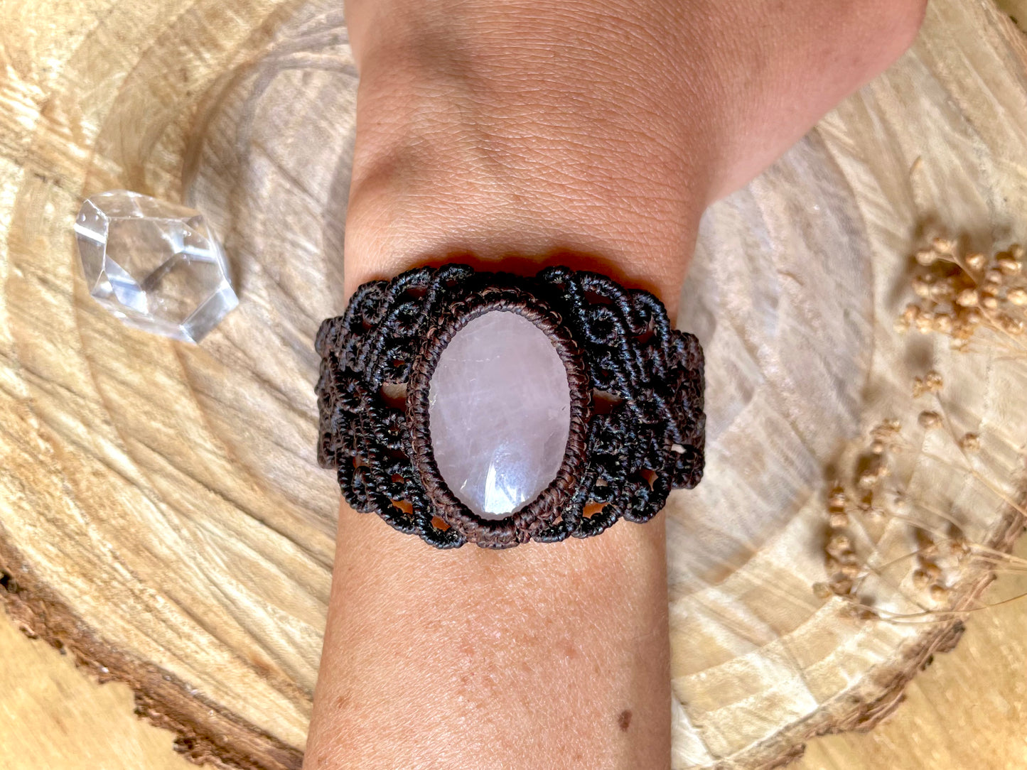 Brazalete de cuarzo rosa