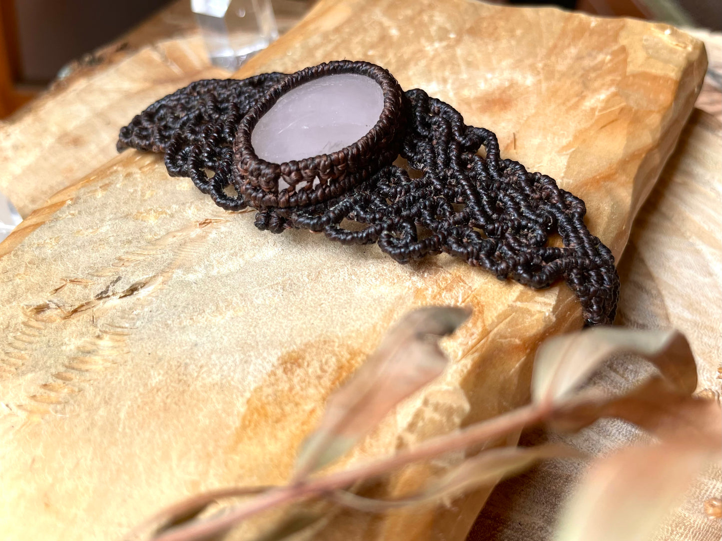 Brazalete de cuarzo rosa