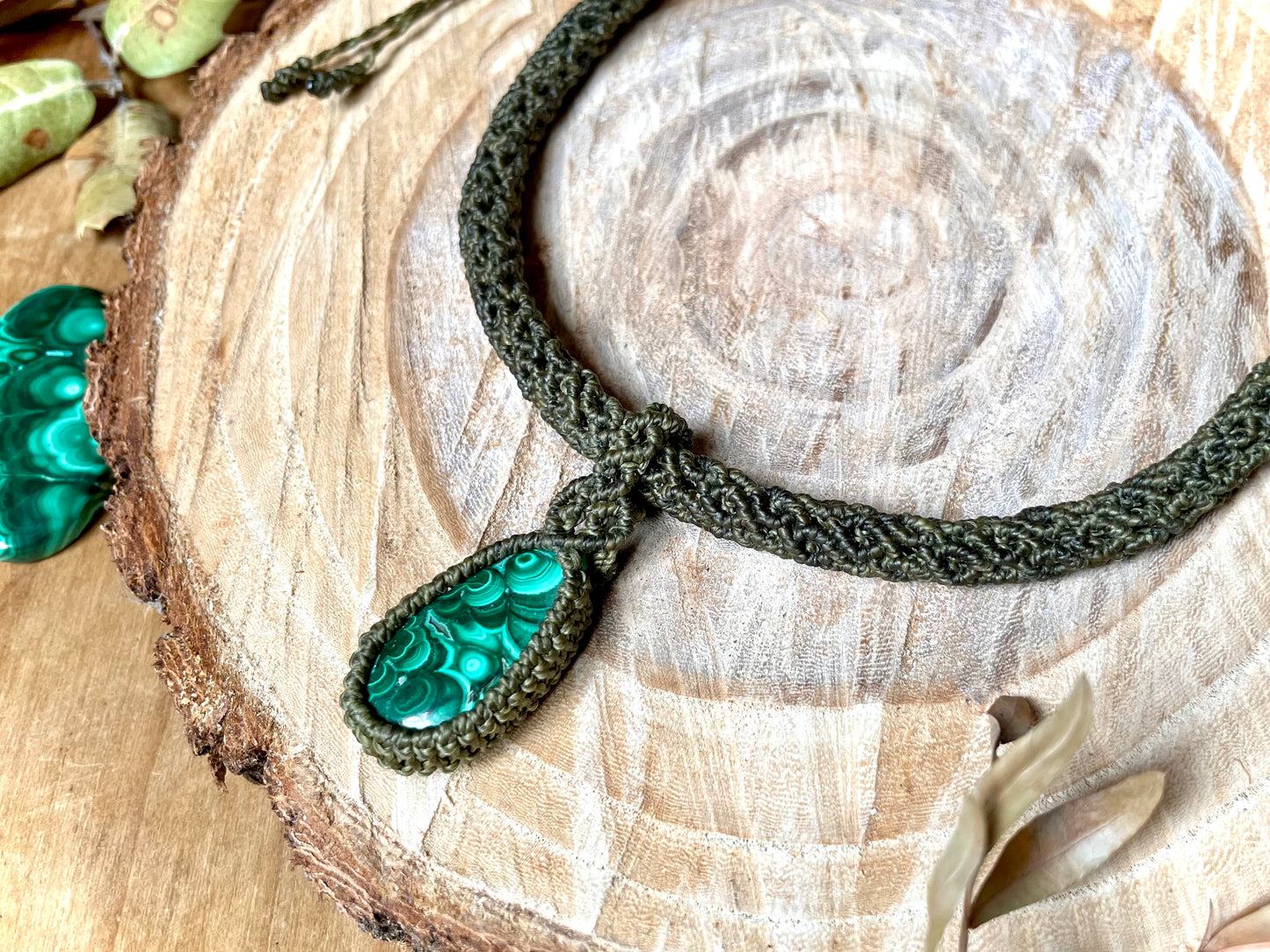 Collar-gargantilla con Malaquita