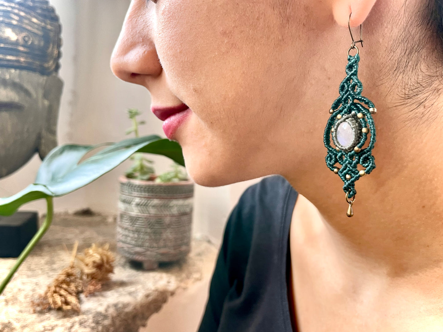 Pendientes con piedra de luna