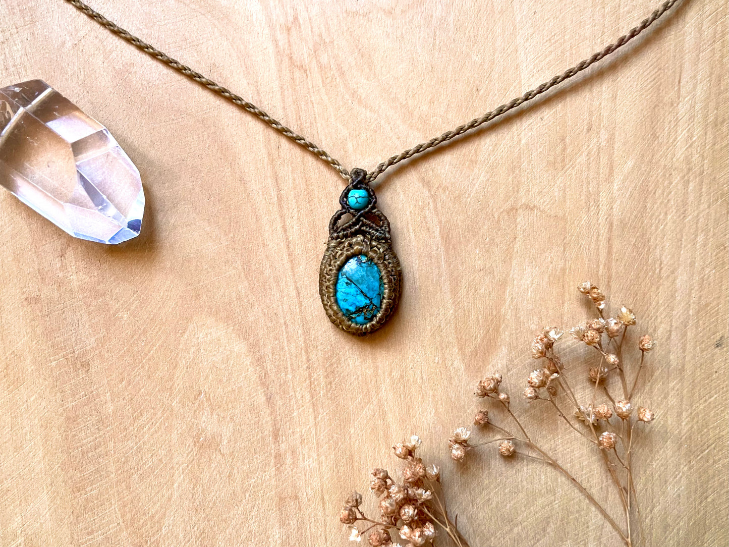 Turquesa pequeña con beta de cobre