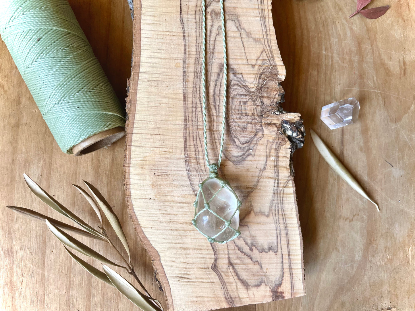 Péndulos de cuarzo transparente