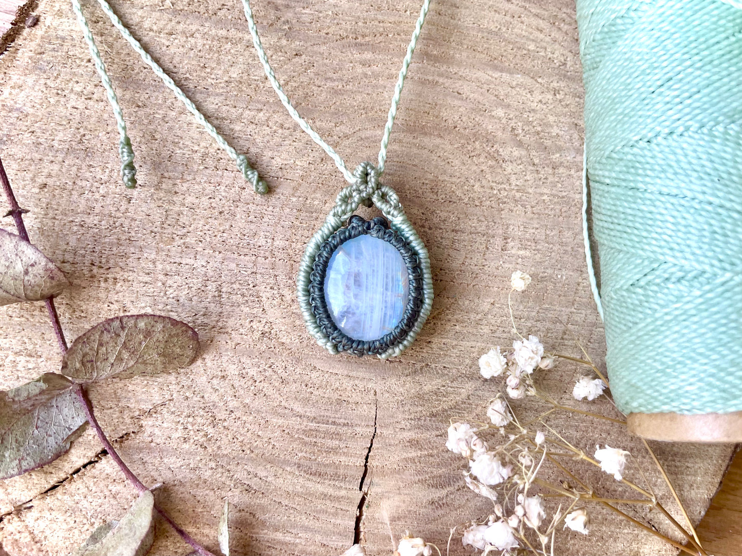 Colgante de piedra luna