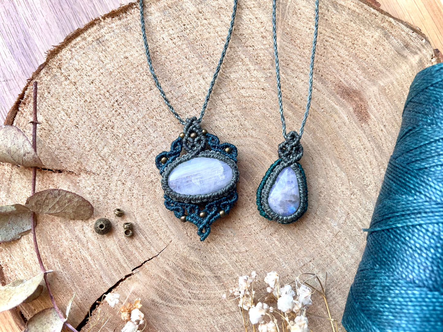 Colgantes de piedra de luna