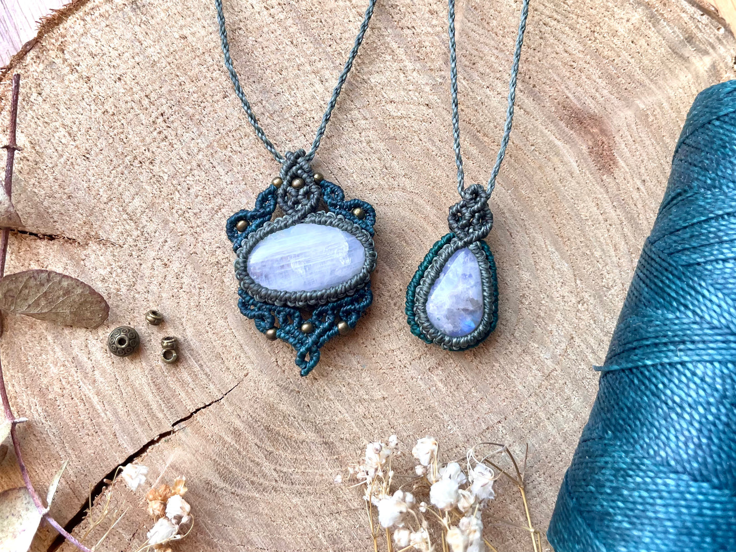 Colgantes de piedra de luna