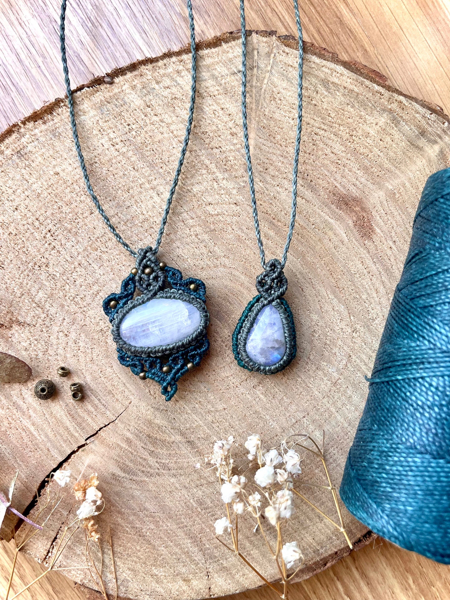 Colgantes de piedra de luna