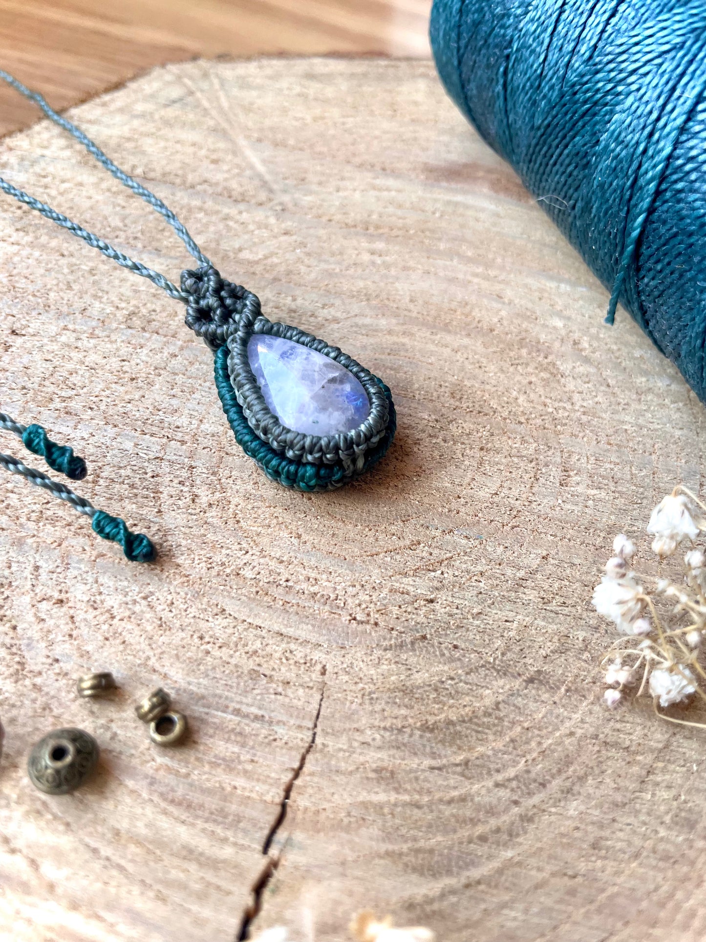 Colgantes de piedra de luna