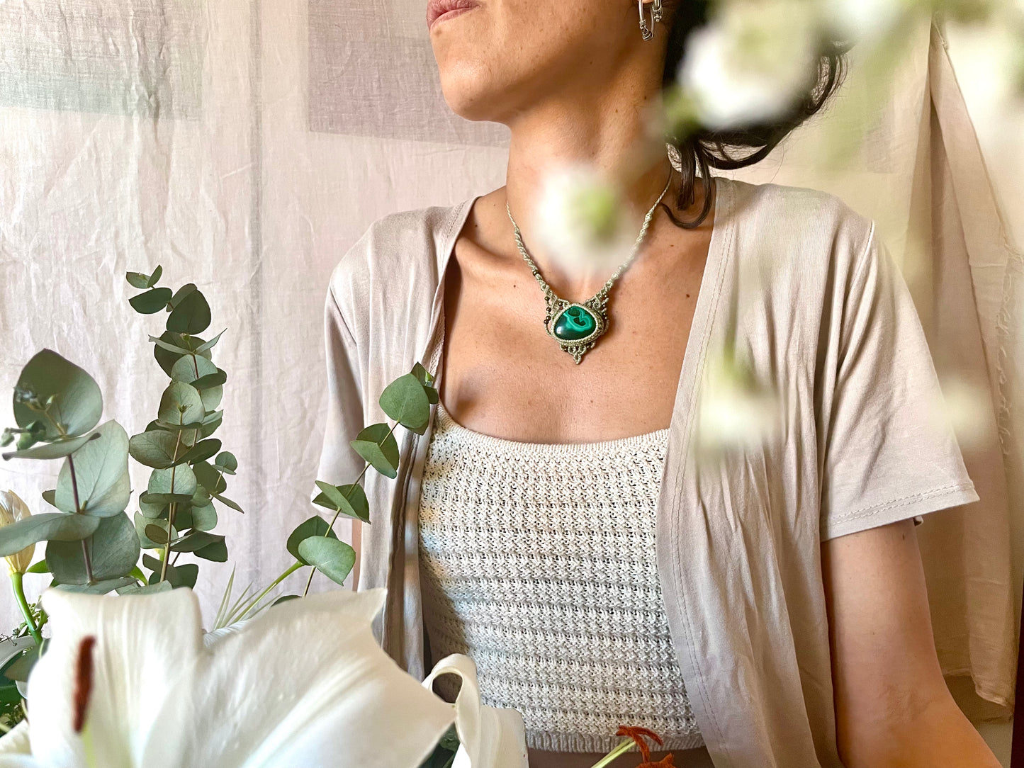 Collar en verde aguamarina con malaquita