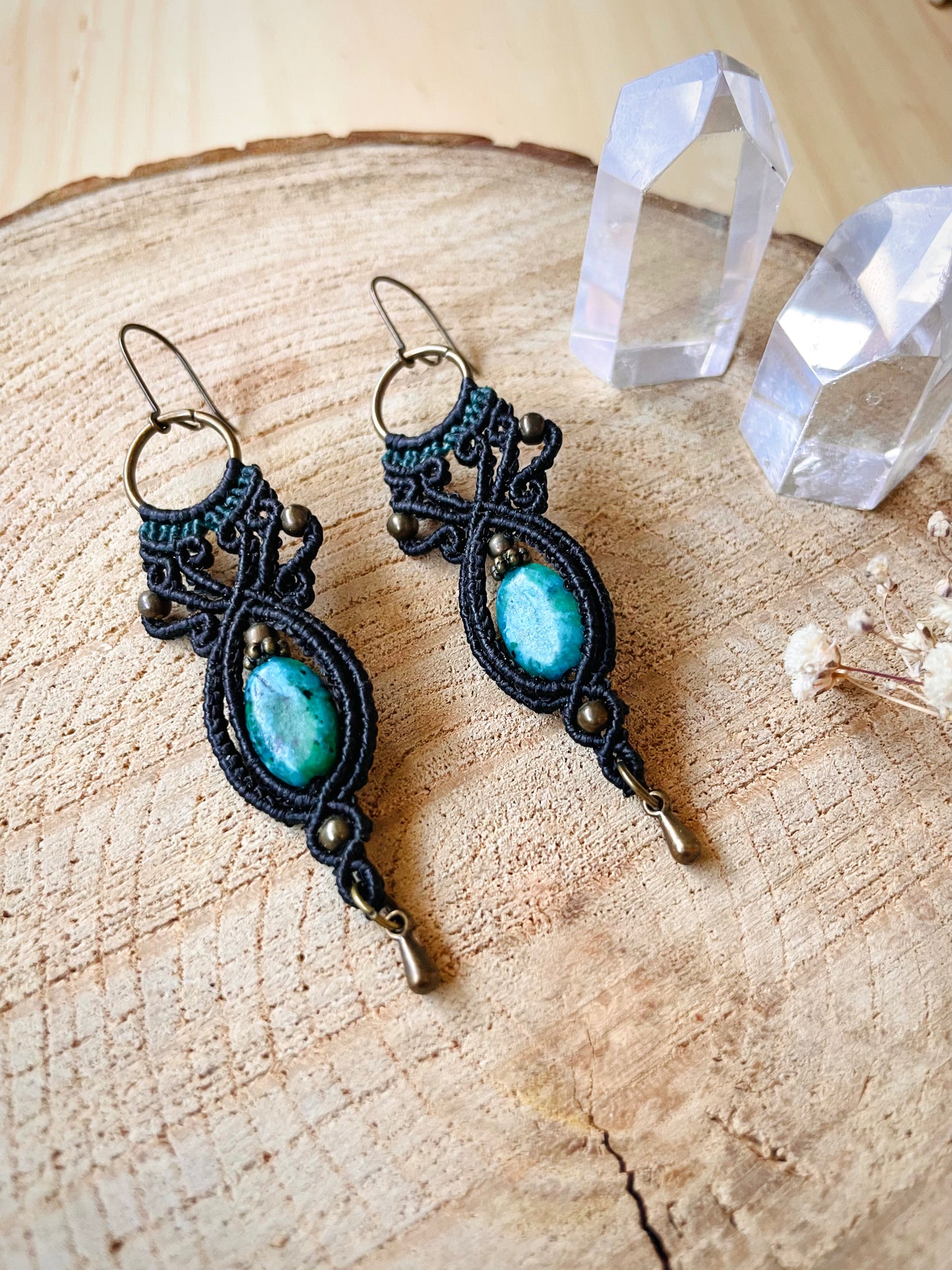 Pendientes negros con crisocola