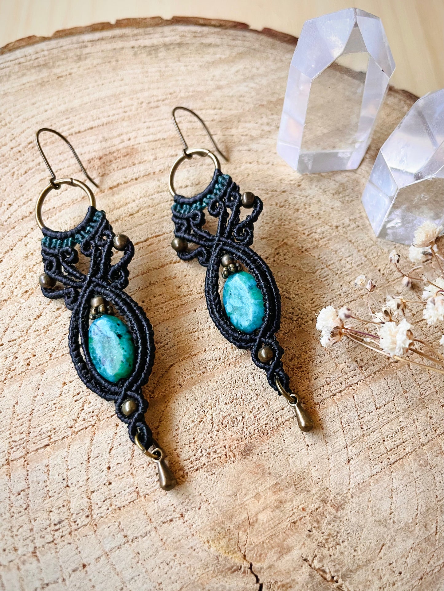 Pendientes negros con crisocola