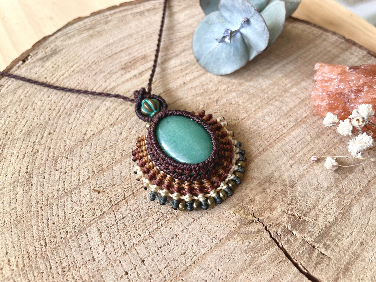 Colgante en colores tierra y Aventurina