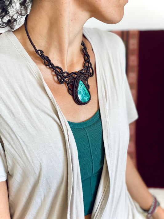 Collar 'Raíces' con crisocola