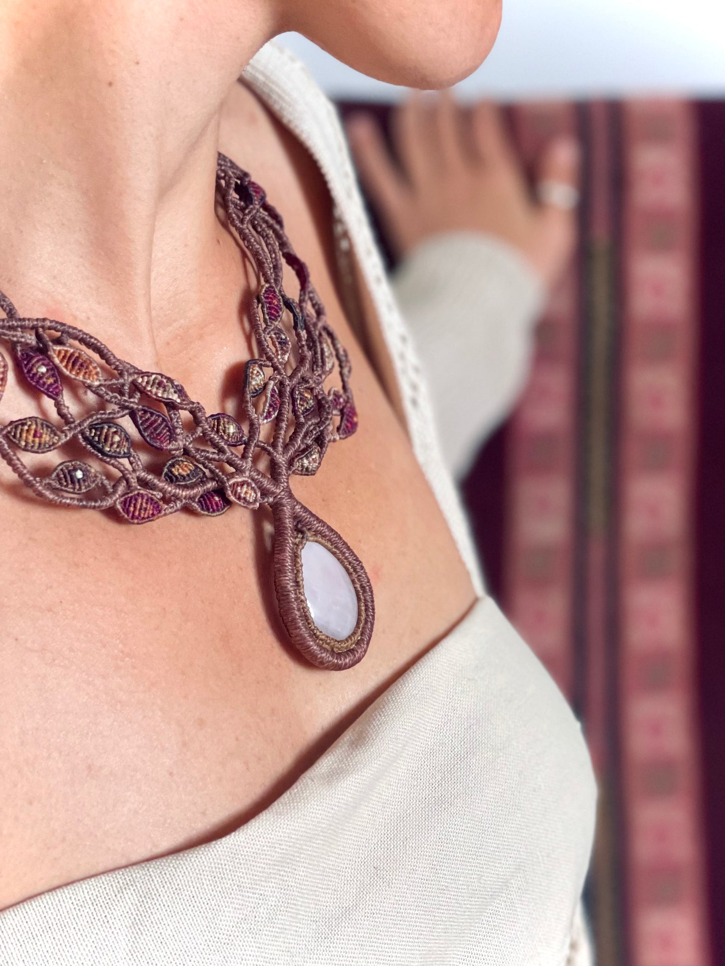 Collar 'Gaia' con cuarzo rosa