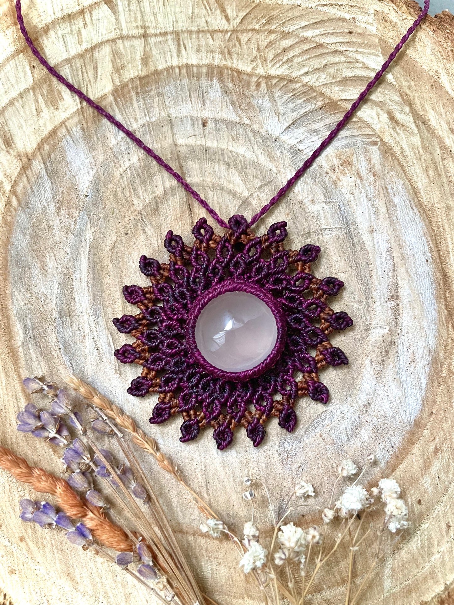 Mandala con cuarzo rosa