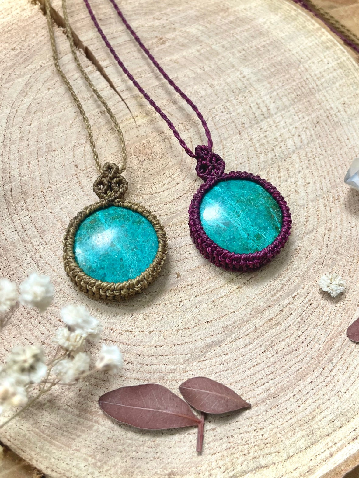 Colgantes de turquesa peruana en dos colores