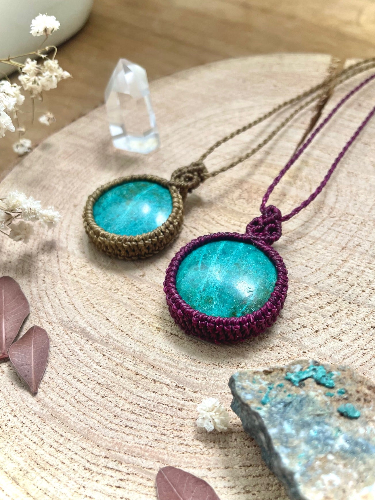 Colgantes de turquesa peruana en dos colores