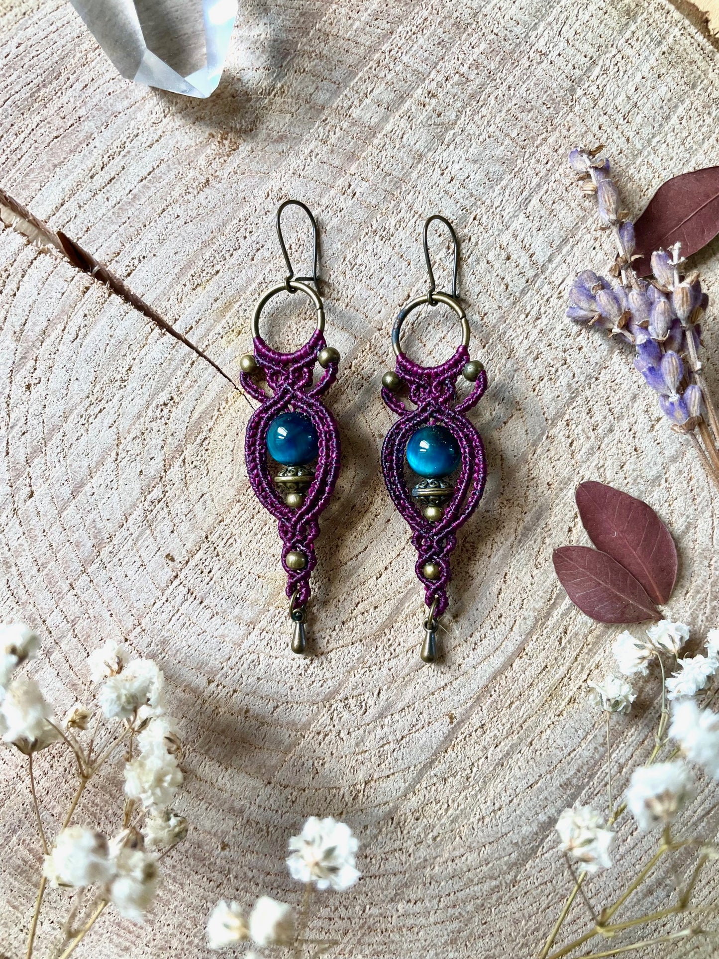 Pendientes púrpura con Ojo de tigre azul