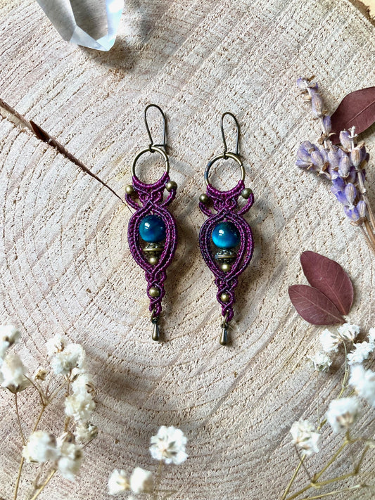 Pendientes púrpura con Ojo de tigre azul